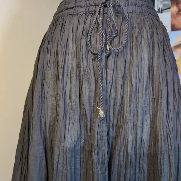 Vintage Gothic Maxi Skirt - Picture 2 of 6